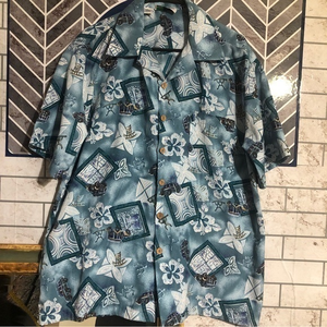 Ten‎ 2 One blue Hawaiian button up shirt